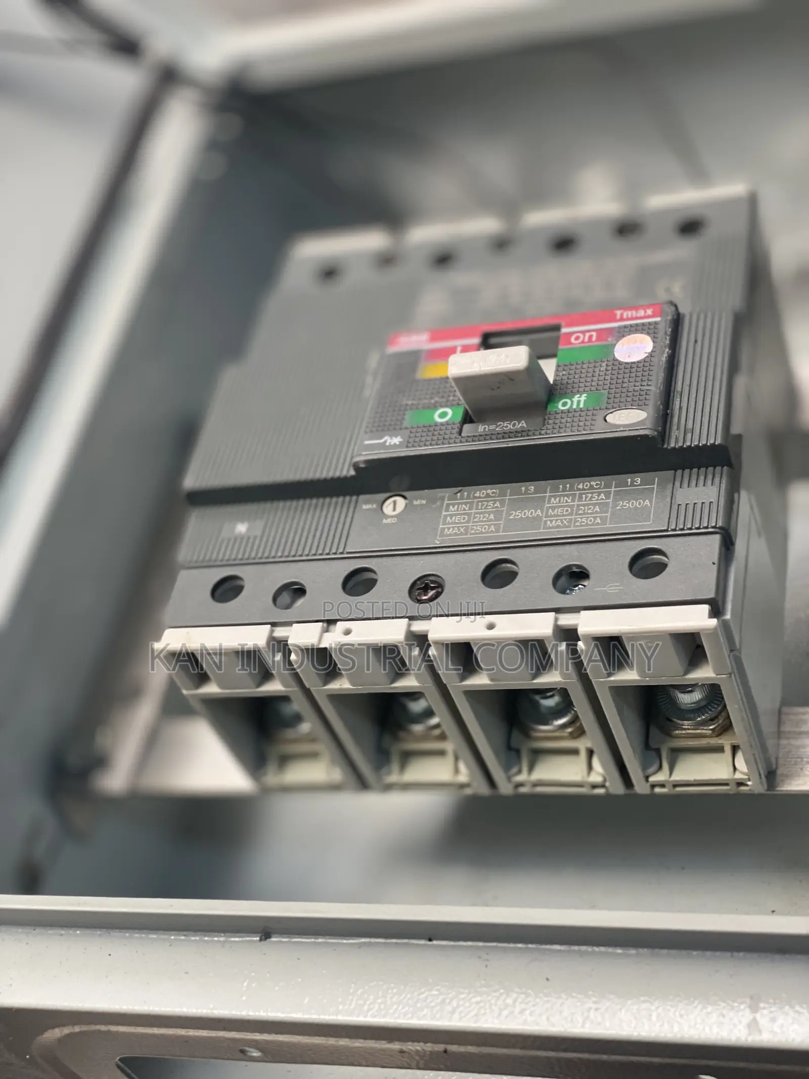 Breaker Box 250amps