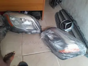 Headlamp GLK350 2015