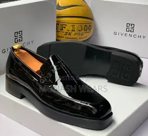 Luxury Givenchy Shoe
