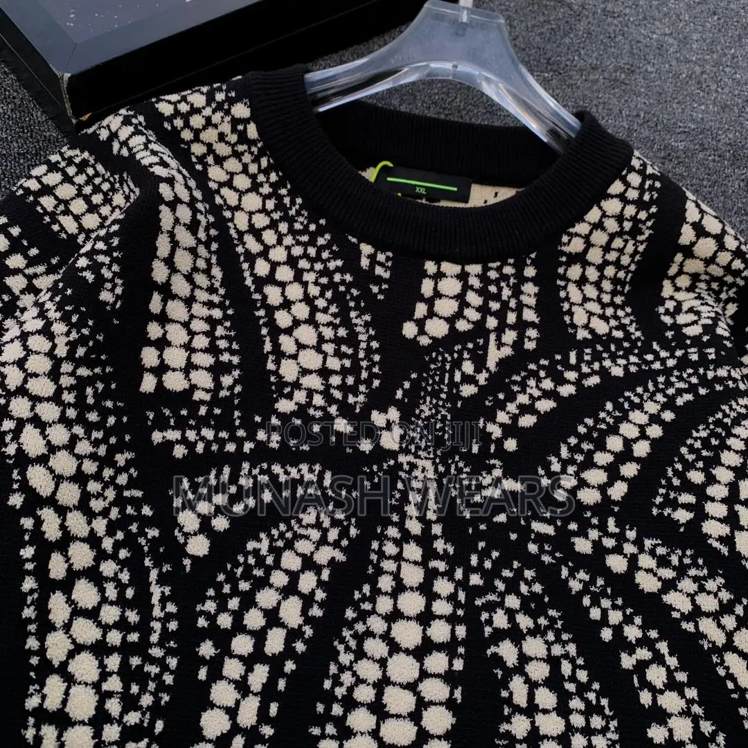 Quality Swirtshirt for Men