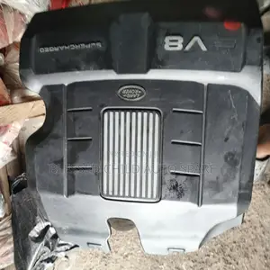V8 Engine Cover Rangrover 2017 Model