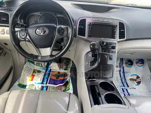 Toyota Venza 2015 Silver