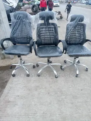 Belgium Executive Chair