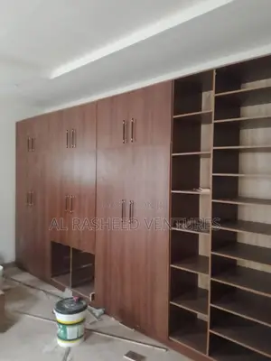 Full Wardrobe