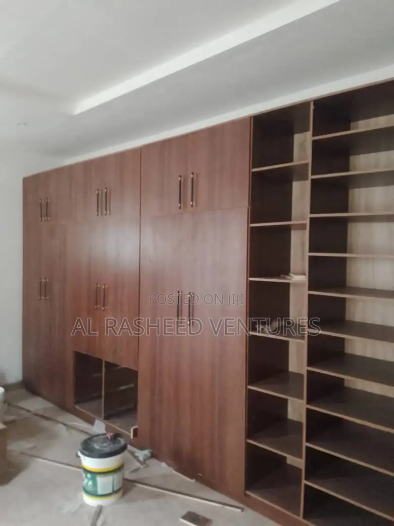 Full Wardrobe