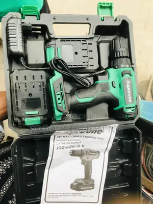 Screwing Machine
