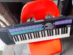 Yamaha Keyboard