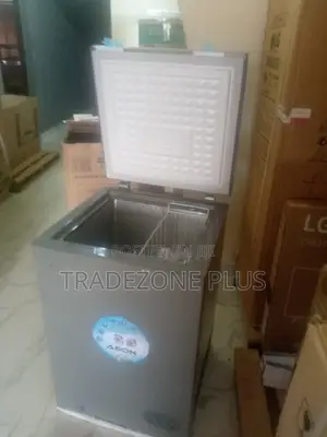 Effective 100ltr Aeon Chest Freezer