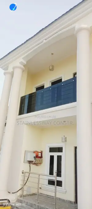 Photo - Dark Grey Balcony ) Glass Railing