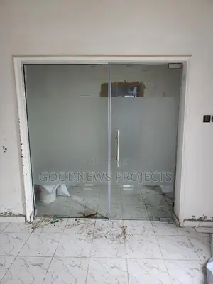 Wardrobe/Closet Glass Door With Fixed