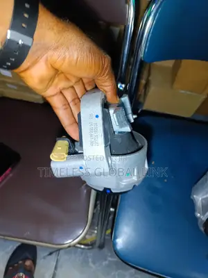 Engine Seating A6 2014