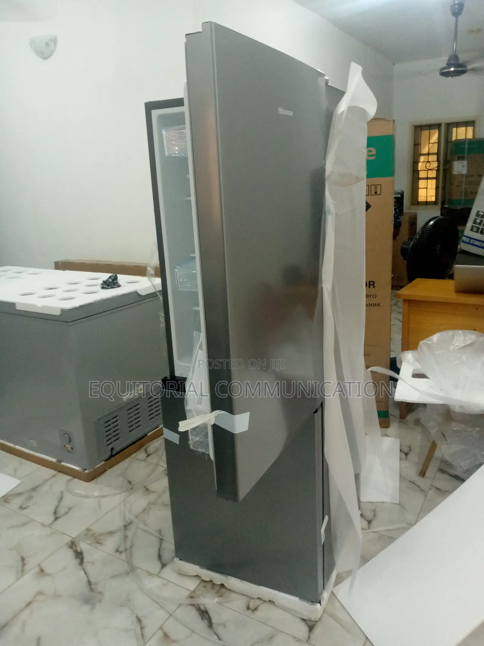 Hisense Bottom Freezer Refrigerator 29dca 225l