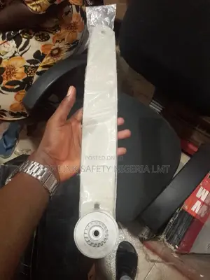 Electric Chainsaw 18"