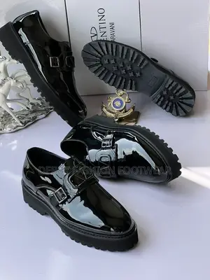 Valentino Garavani Quality Men Shoe