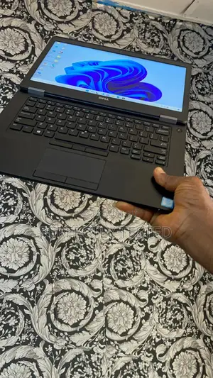 Laptop Dell Latitude 14 E5470 8GB Intel Core I5 HDD 500GB