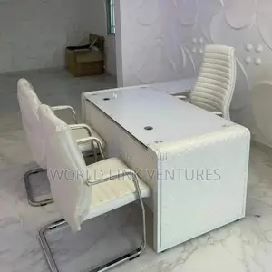 Senior Executive Table With Glass Top