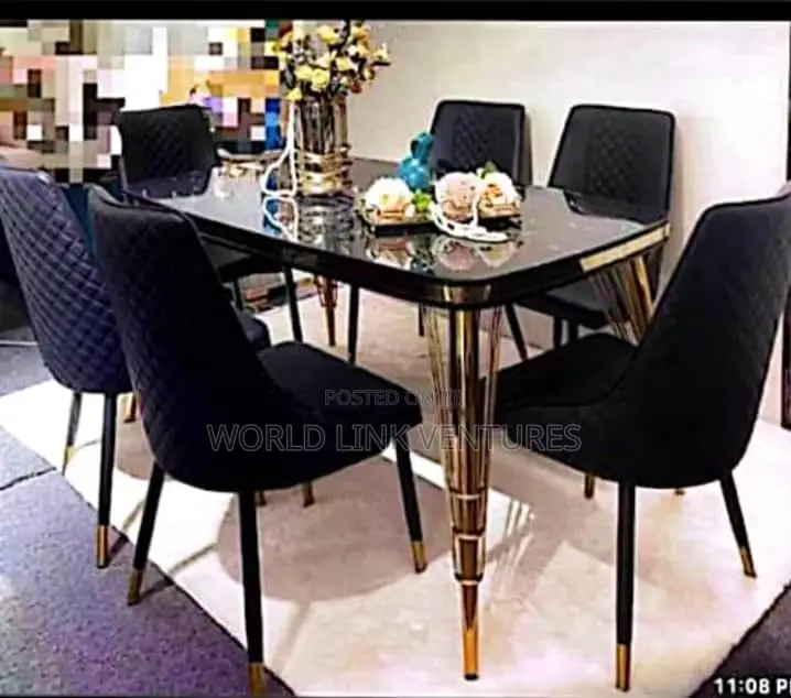 Top Quality Imported Luxury Dining Table