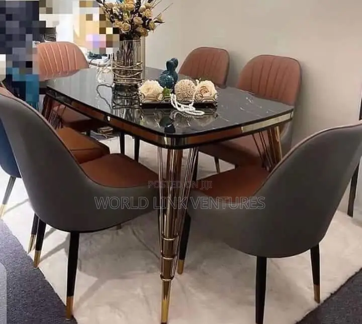 Top Quality Imported Luxury Dining Table