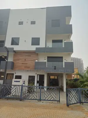 5bdrm Duplex in Parkview, Ikoyi for sale