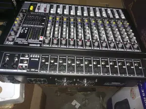 Yamaha Powered 8 Channels Mixer