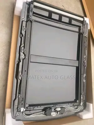 All Kinds of Pano Roof Glass for All Mercedes GLE