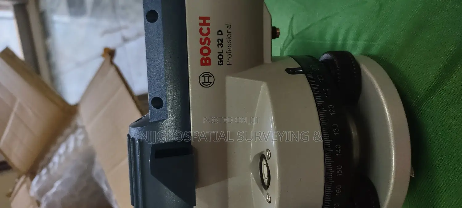 GOL 32D Bosch Automatic Level Without Accessories