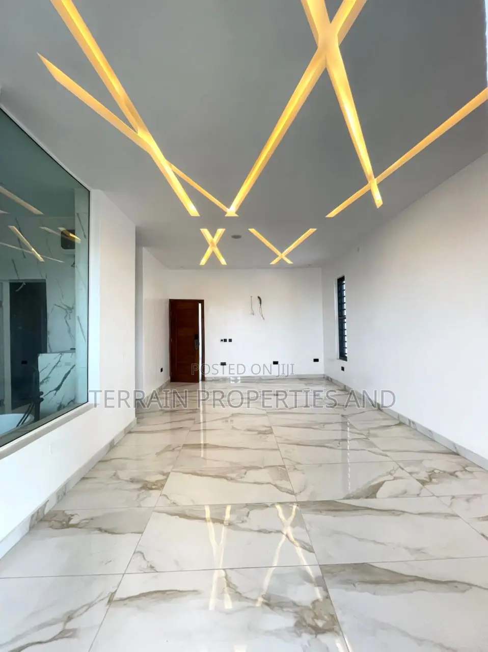 Furnished 5bdrm Duplex in Osapa london for sale