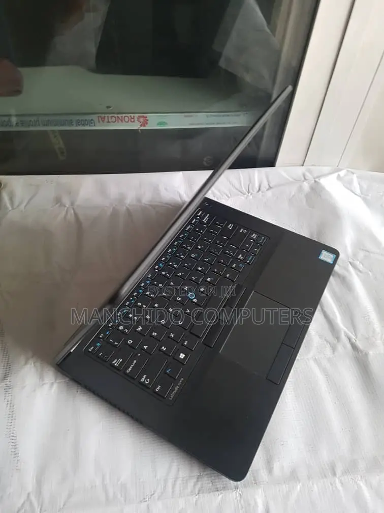Laptop Dell Latitude 14 E5470 8GB Intel Core I5 SSD 256GB