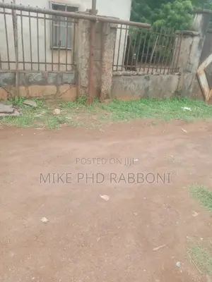 9154 SQM of Land at Old G. R. A Enugu for 1.5B With Cofo