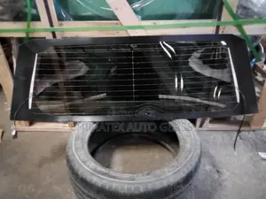 2005 Toyota RAV4 Back Glass
