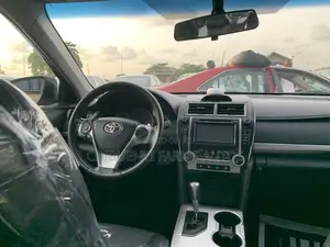 Toyota Camry 2012 Gray