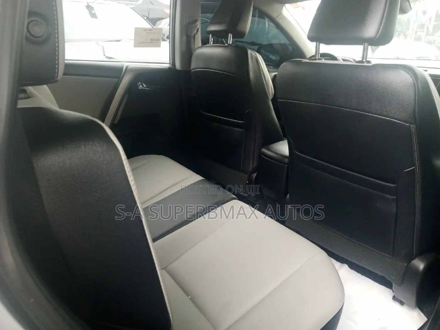 Toyota RAV4 2017 Silver