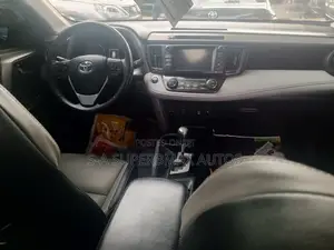 Toyota RAV4 2017 Silver