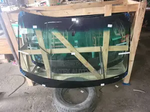 Toyota Sienna 2008 Model Windscreen Glass