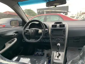 Toyota Corolla 2012 Blue