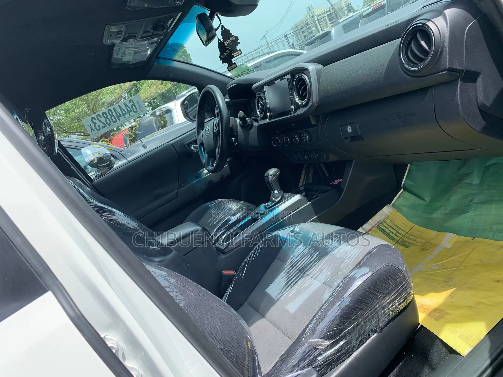 Toyota Tacoma 2020 White