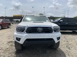 Toyota Tacoma Double Cab V6 Automatic 2012 White