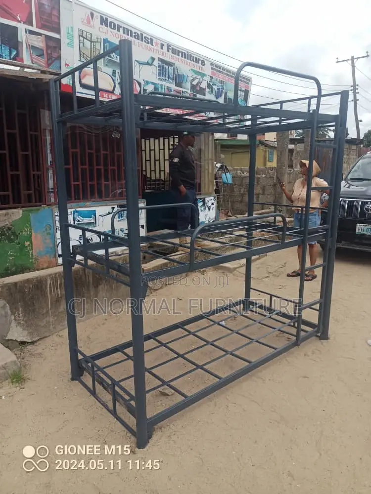 Triple Decker Metal Bunk Bed 3x6ft