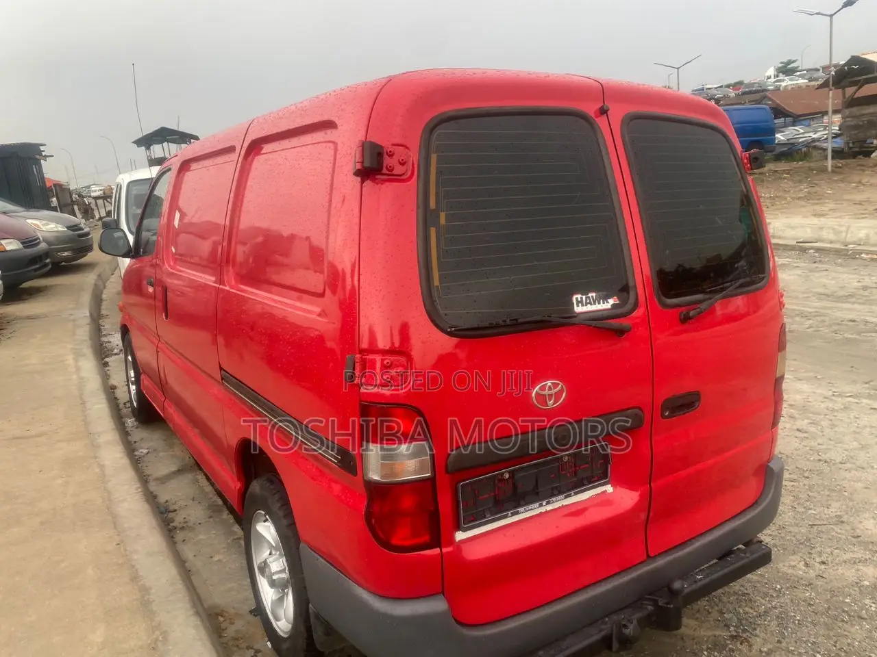 Toyota HiAce 2004 Red