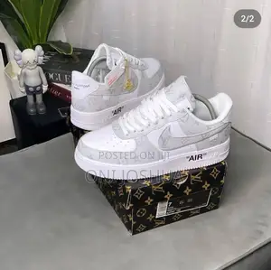 Nike Airforce Lv Sneakers