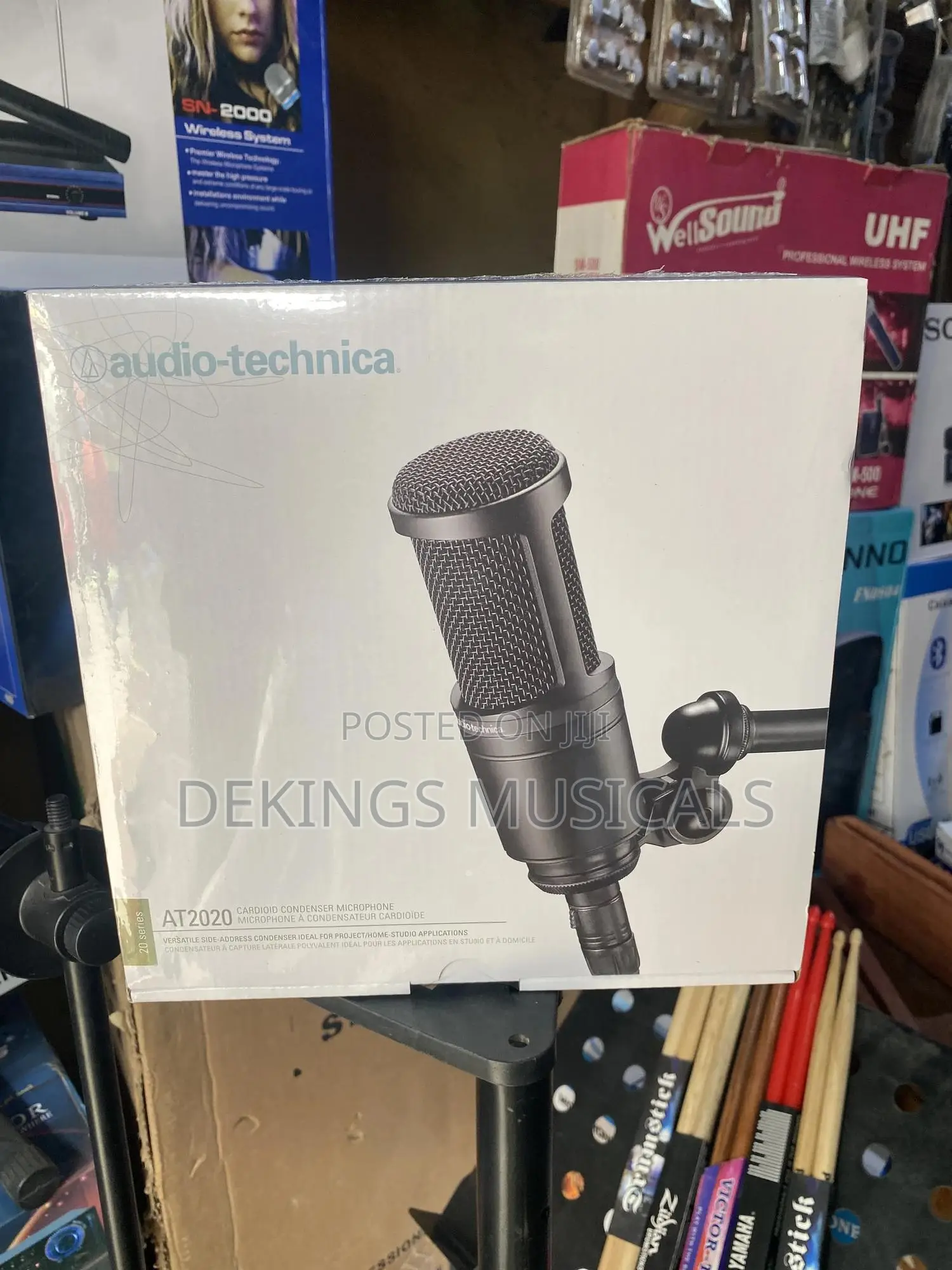 Audio Technica At2020 Studio Condenser Microphone