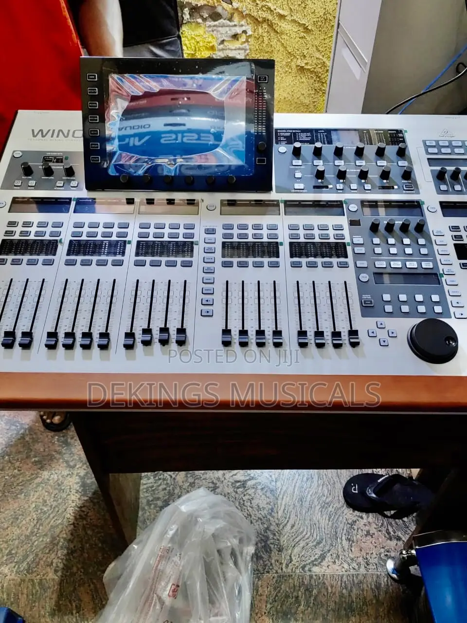 Behringer Wing 48-Channel Digital Mixing Console