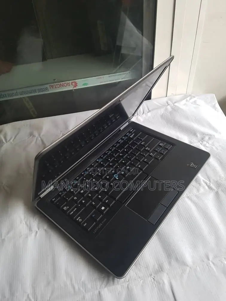 Laptop Dell Latitude 7440 8GB Intel Core I5 SSD 256GB