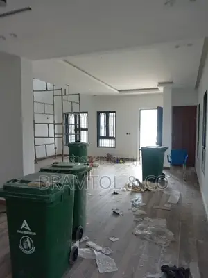 4bdrm Townhouse / Terrace in Guzape District for rent