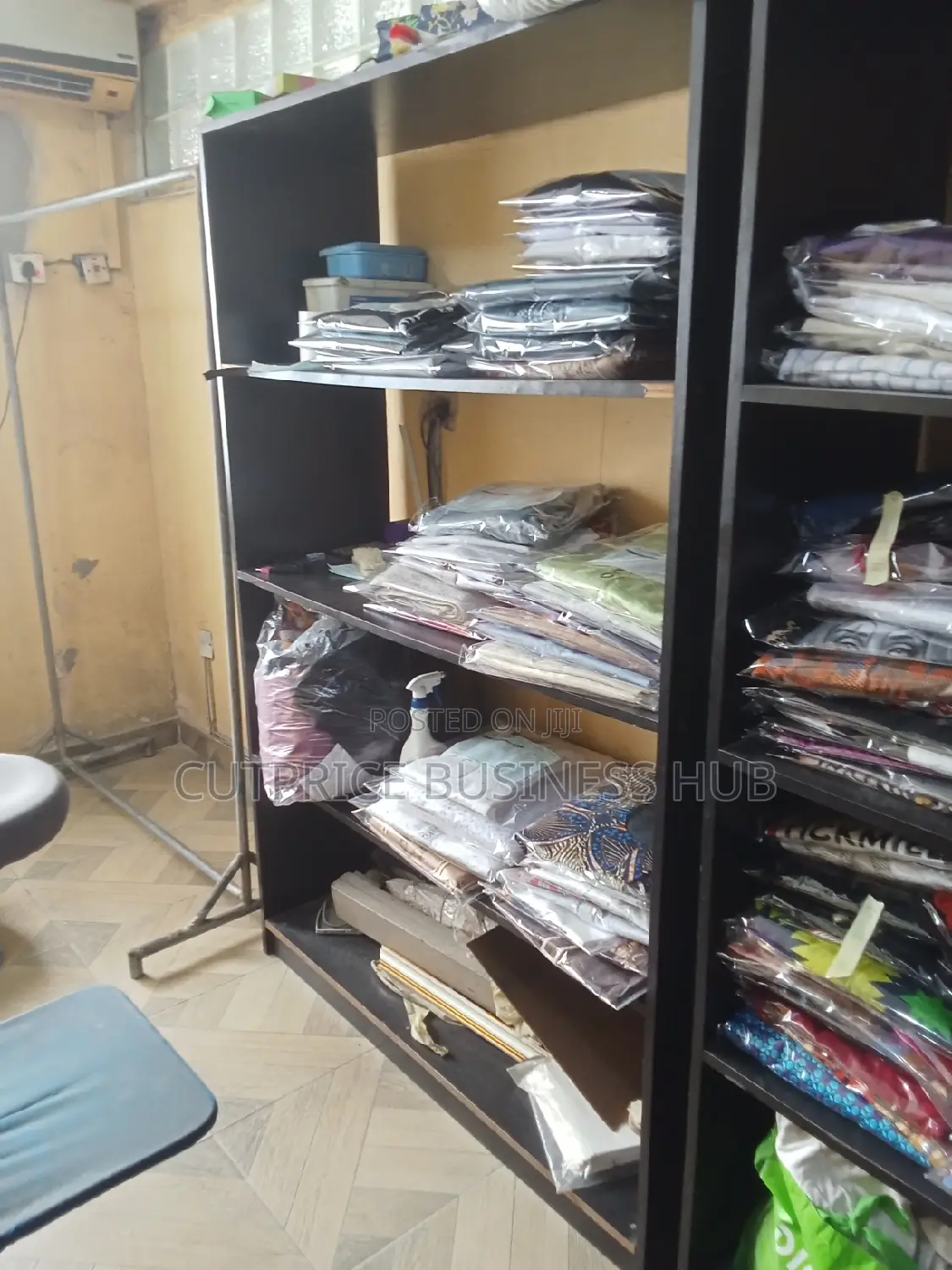 Professional Laundry Drycleaning Service