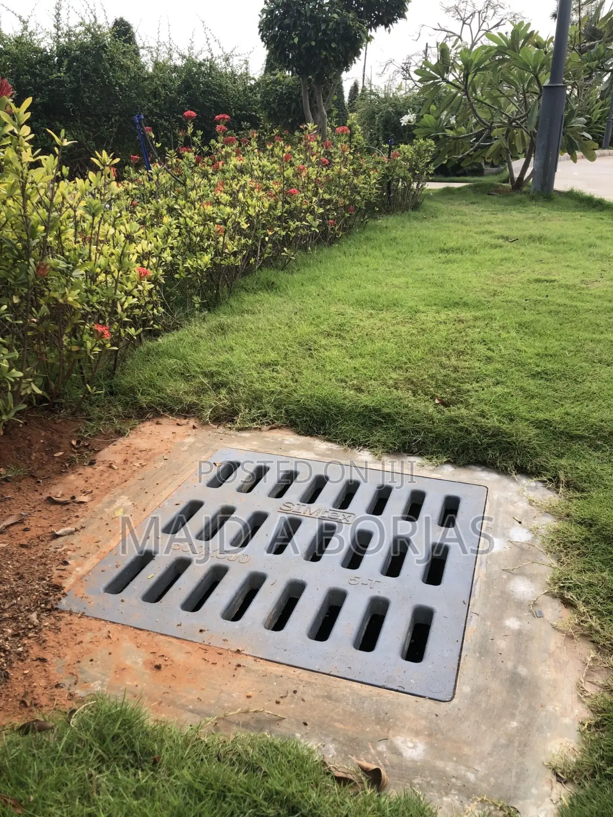 FRP/GRP Water Gully Cover