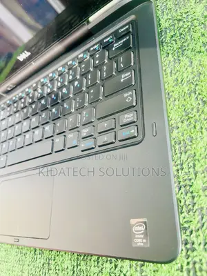 Laptop Dell Latitude 13 7350 8GB Intel Core M SSD 256GB