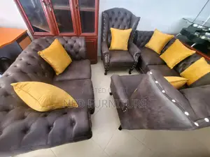 Quality Leather Contemporary Art Sofa