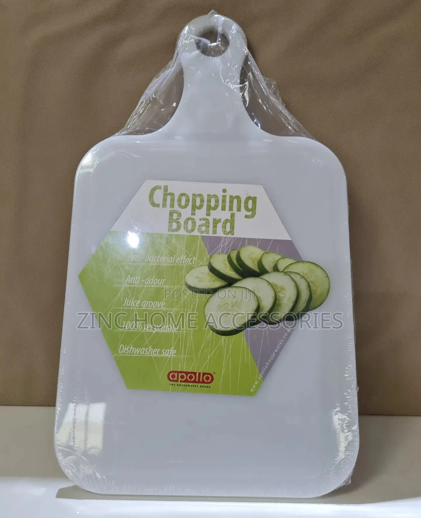 Apollo Chopping Board With Handle
