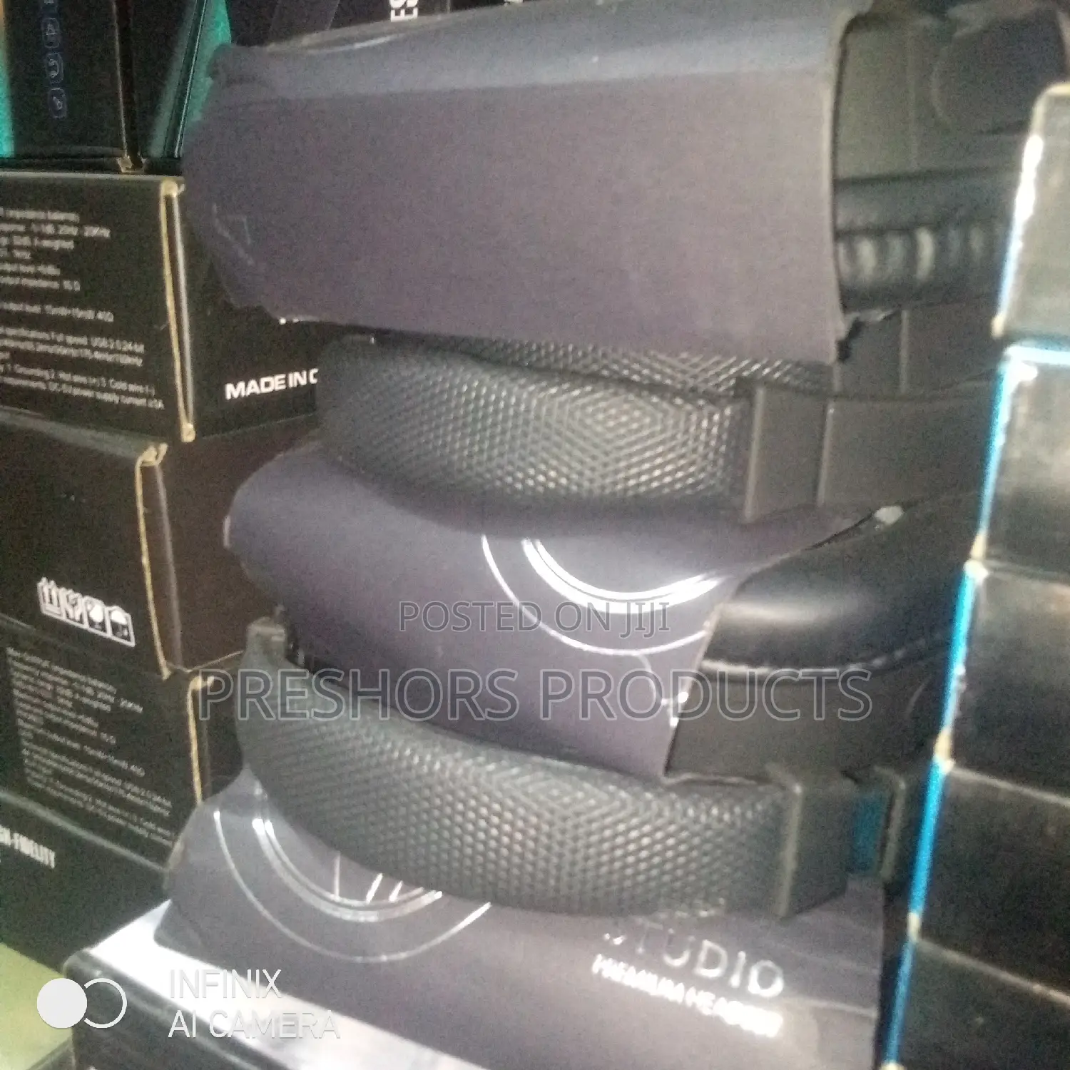 Quality Studio/ DJ Headphone
